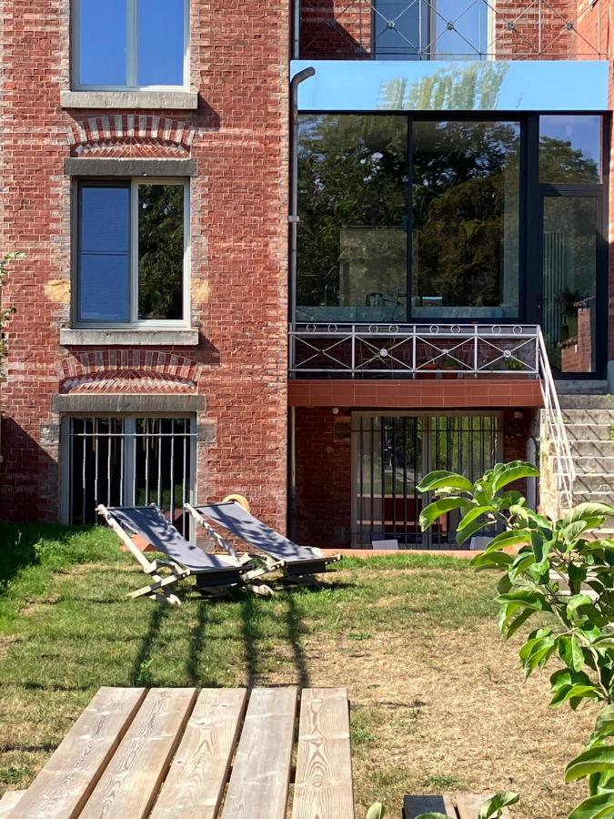 Maison Henri Namur Exteriör bild